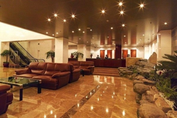 成都桥畔夜生活，养生休闲新体验(成都网红桥夜景)